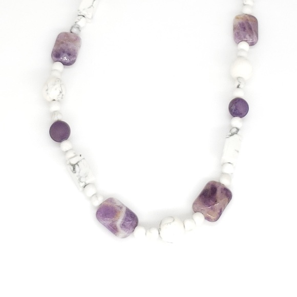 Amethyst & Howlite Beaded Boho Necklace - Picture 8 of 9